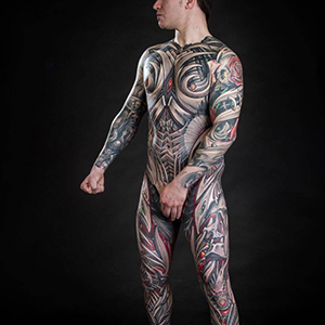 Biomechanisches Tattoo